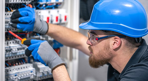 AFFCO Careers Trades Electrician Istock 1158904713 600X330
